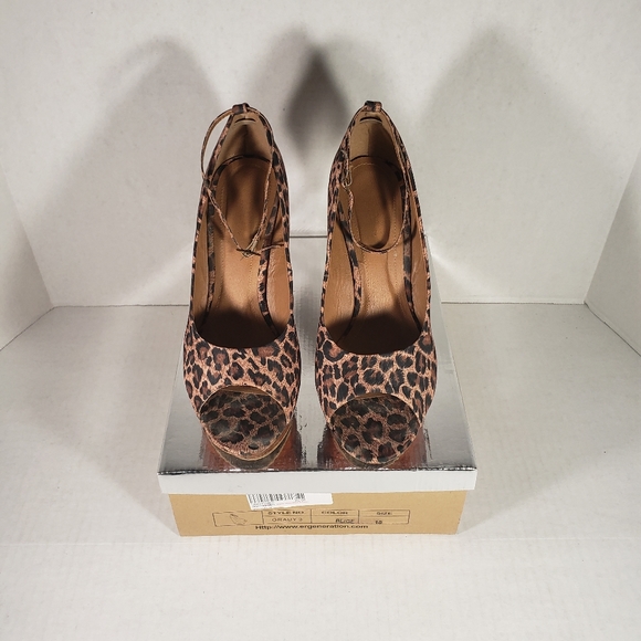 Women's GenE.R.ation Grady3 Leppard 6in Wedges - Picture 4 of 7